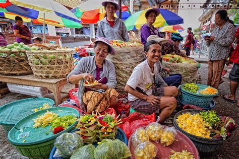 indonesian market near me